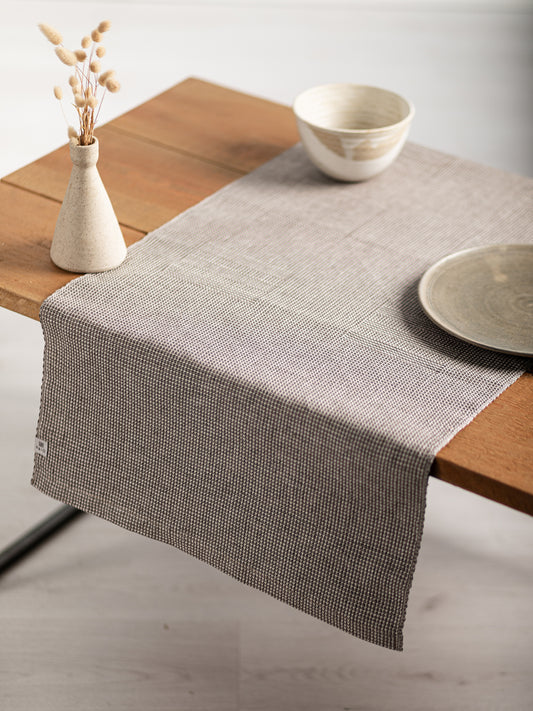 Runner da tavola tessuto a  mano in lino, colore grigio chiaro